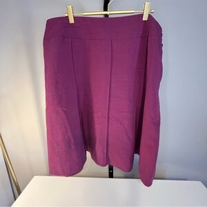 Emma James Woman Skirt, Size 16W NWT